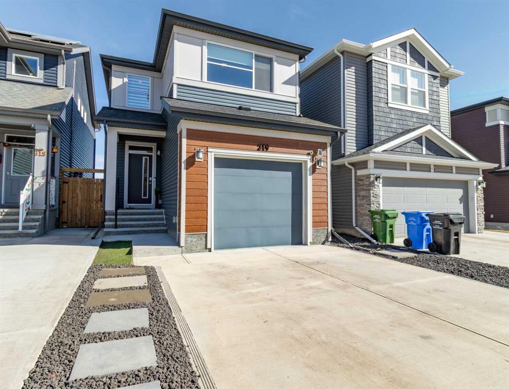 319 Belmont Heath SW, Calgary, Alberta, T2X 4N3