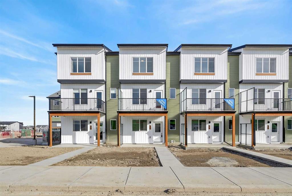 32 Red Embers Plaza NE, Calgary, Alberta, T3N 2W1