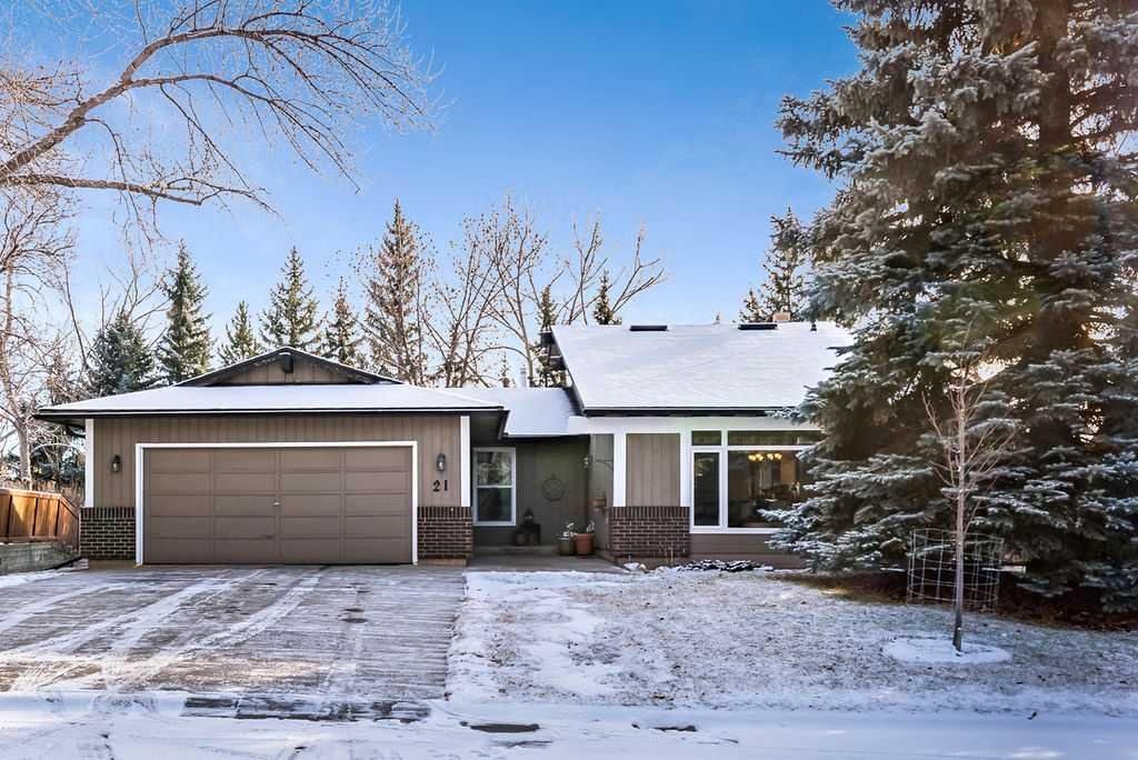 21 Suntree Lane, Okotoks, Alberta, T1S 1B9