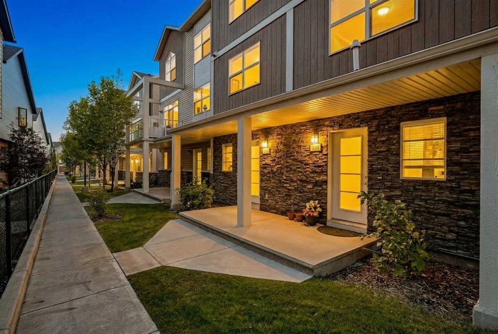 108 Redstone View NE, Calgary, Alberta, T3N 0M9