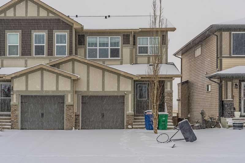 313 Hillcrest Road SW, Airdrie, Alberta, T4B 4K1