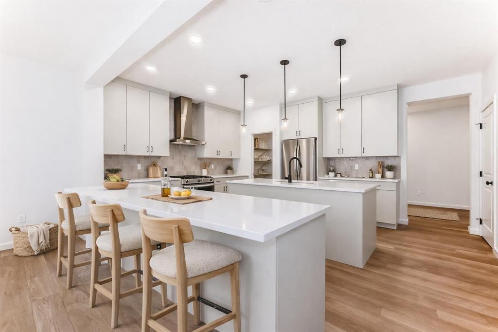 58 Walgrove Bay SE, Calgary, Alberta, T2X 5N9