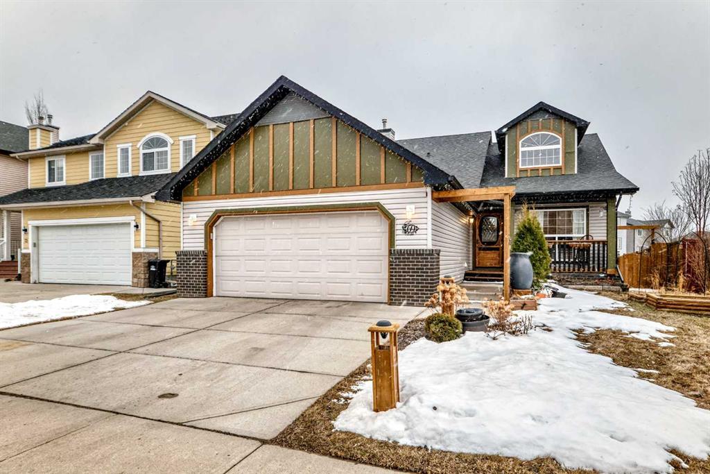 69 Canals Circle SW, Airdrie, Alberta, T4B 2Z7