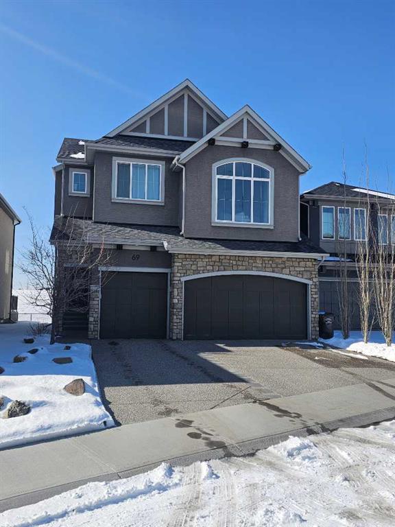 69 Rockyvale Green NW, Calgary, Alberta, T3G 0G4