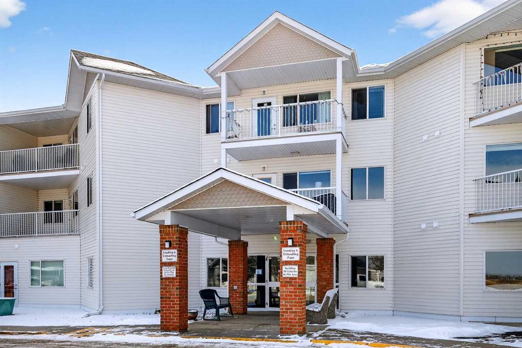 #311 3 Parklane Way, Strathmore, Alberta, T1P 1N6