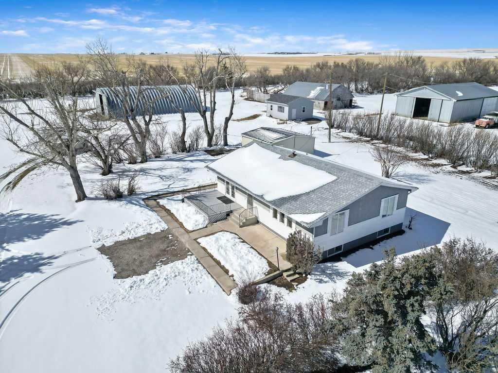 450109 Range Road 261, Rural Foothills County, Alberta, T0L 0J0
