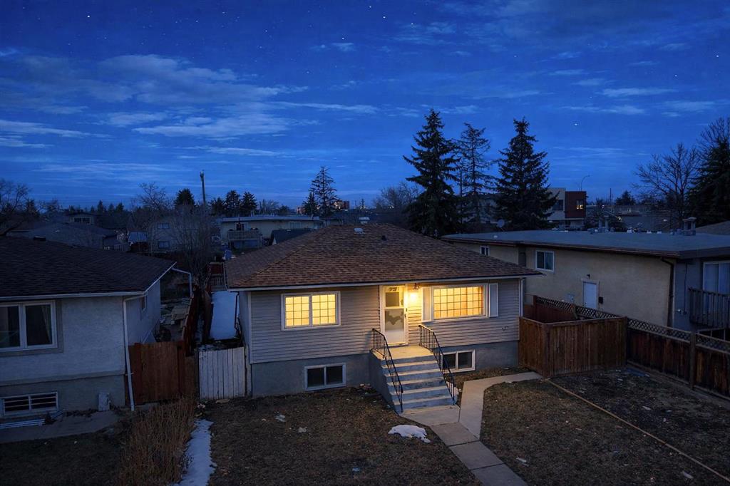 1827 43 Street SE, Calgary, Alberta, T2B 1H1