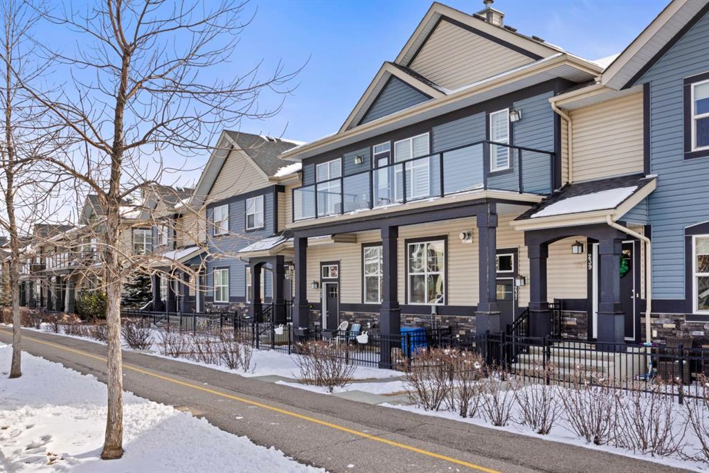 237 Mckenzie Towne Link SE, Calgary, Alberta, T2Z 1C9