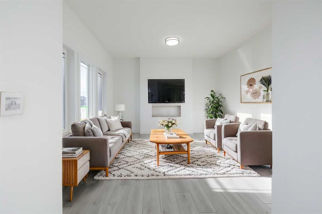 450 Heartland Way, Cochrane, Alberta, T4C 3L7