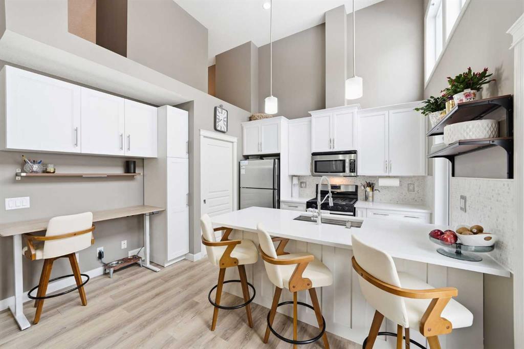 1607 Wentworth Villas SW, Calgary, Alberta, T3H 0K7