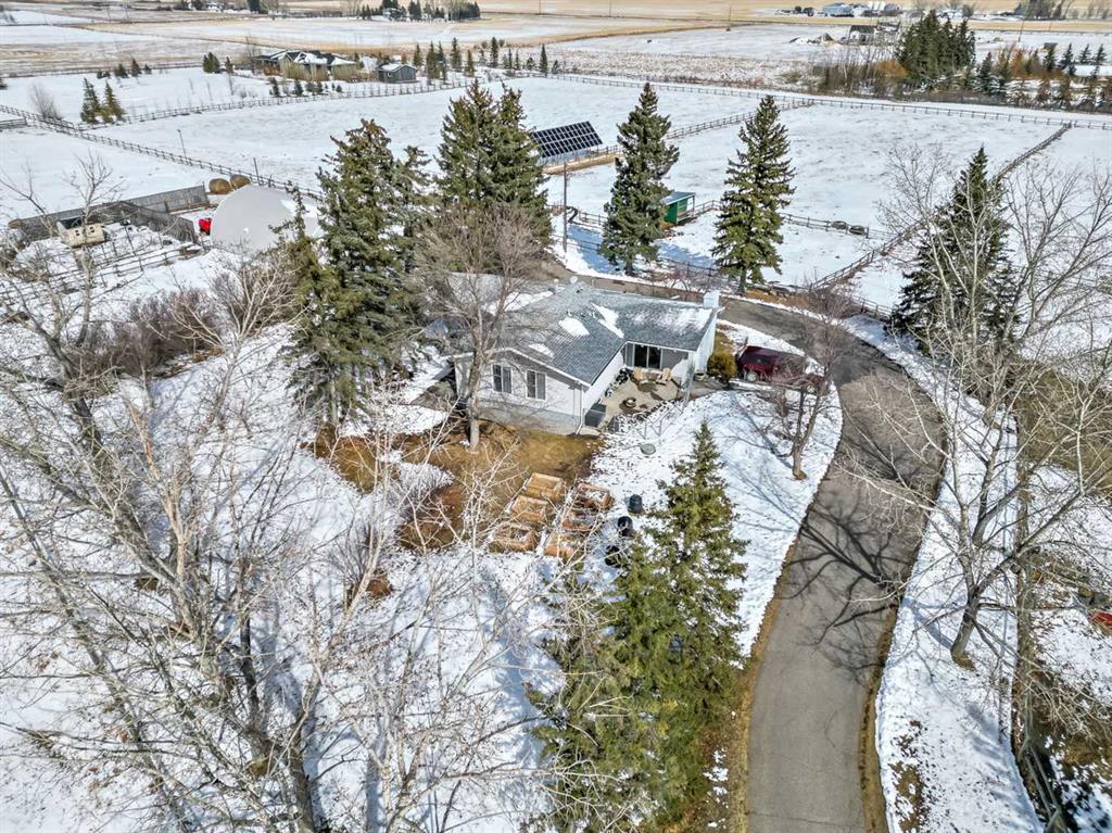 120050 466 Avenue E, Rural Foothills County, Alberta, T1V1N3