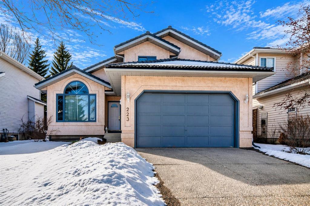 223 Hawkstone Close NW, Calgary, Alberta, T3G 3P3