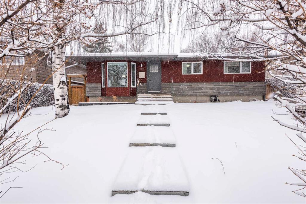 3119 46 Street SW, Calgary, Alberta, T3E 1W7