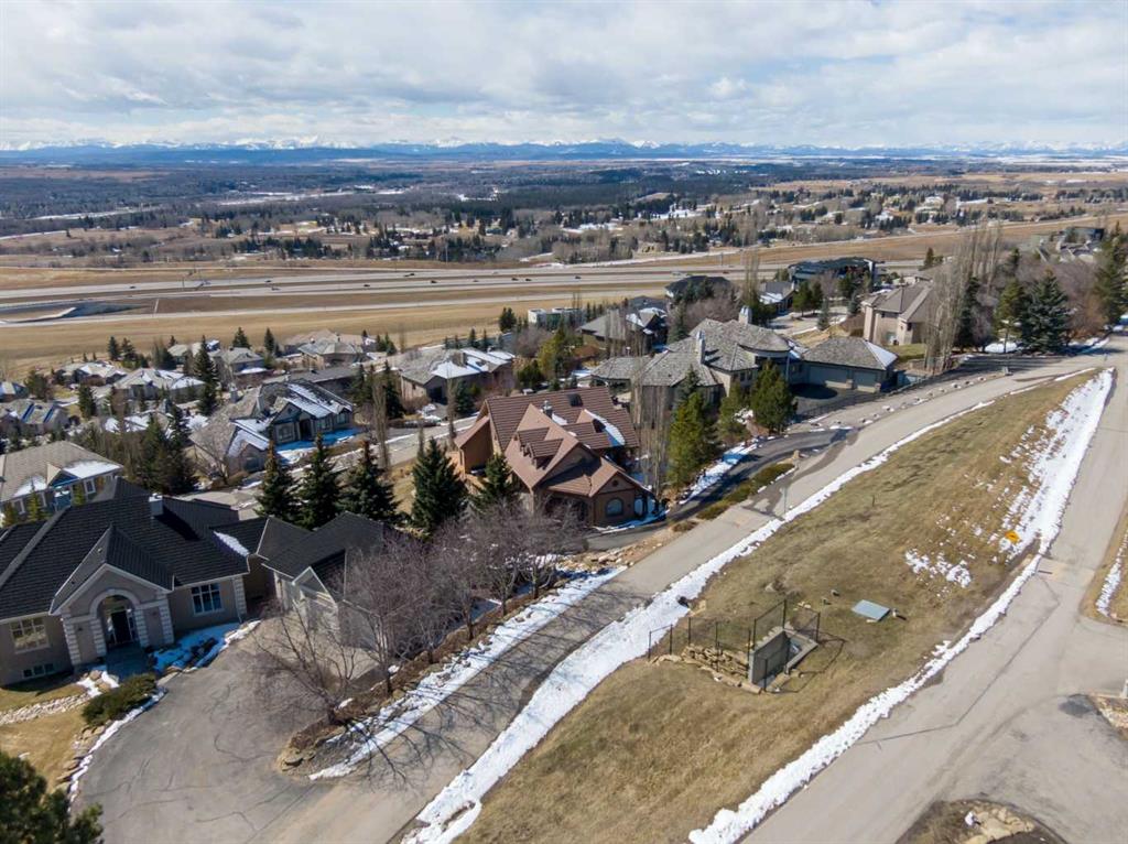 39 Slopes Grove SW, Calgary, Alberta, T3H 3Y6