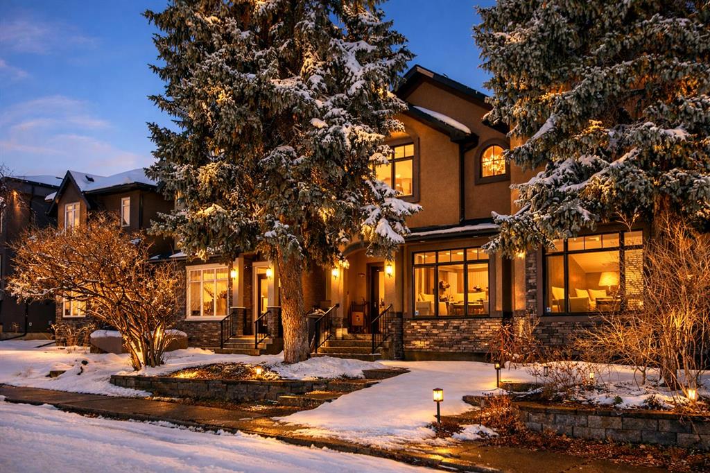 2040 46 Avenue SW, Calgary, Alberta, T2T 2R9