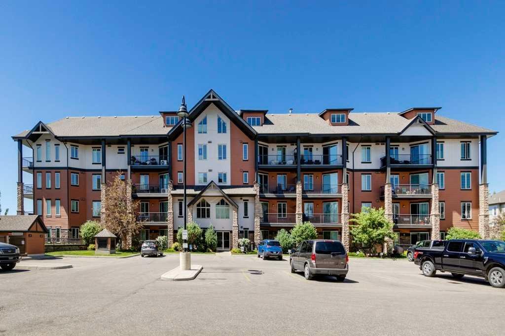 #2104 15 Sunset Square, Cochrane, Alberta, T4C0E7