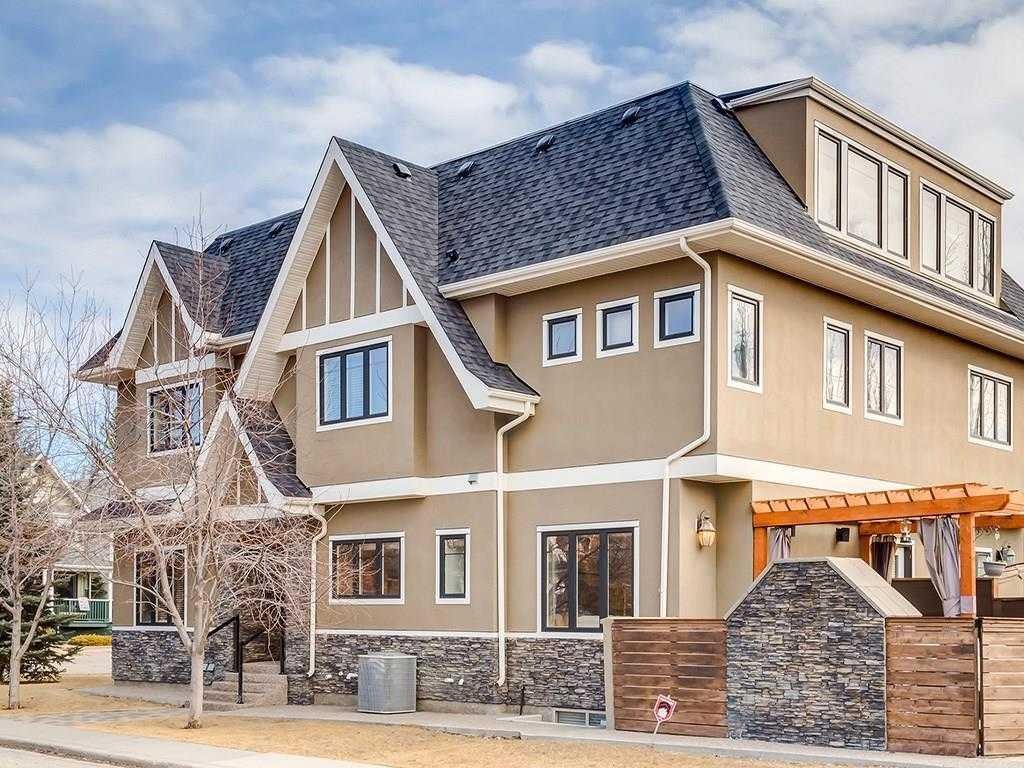 52 20 Street, Calgary, Alberta, T2N 1T8