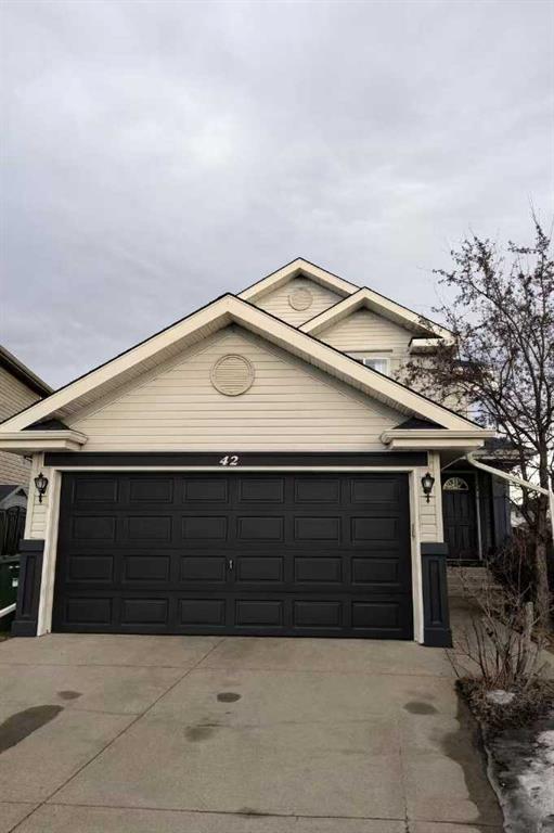 42 Somerside Place SW, Calgary, Alberta, T2Y 3V3