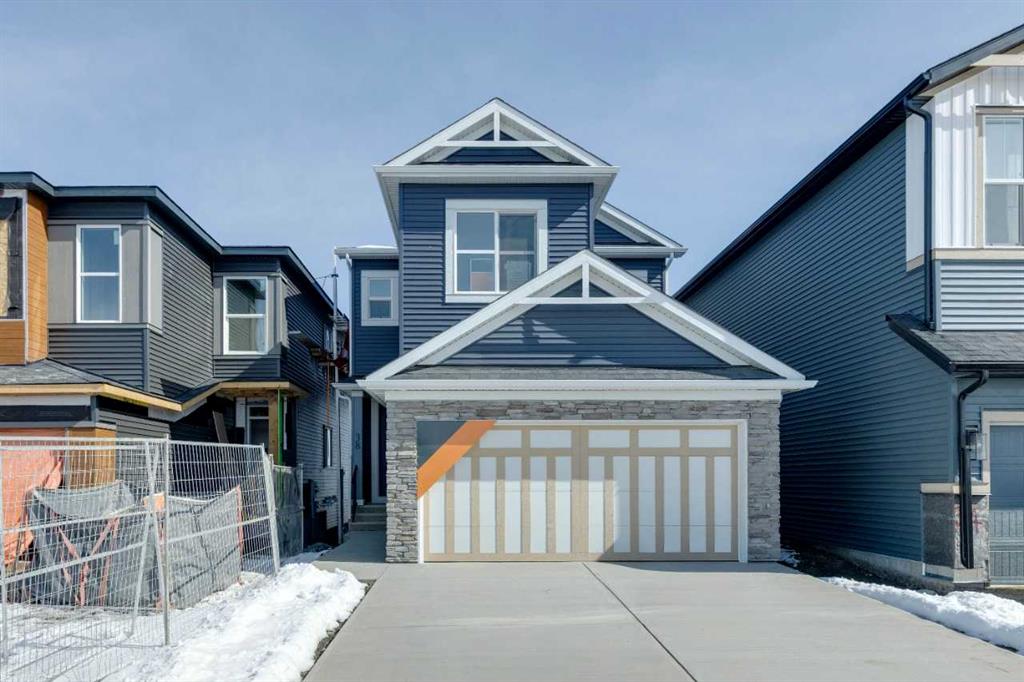 38 Annette Green NW, Calgary, Alberta, T3R2B5