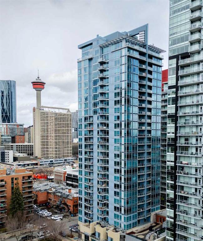 #242V 211 13 Avenue SW, Calgary, Alberta, T2R 0V6
