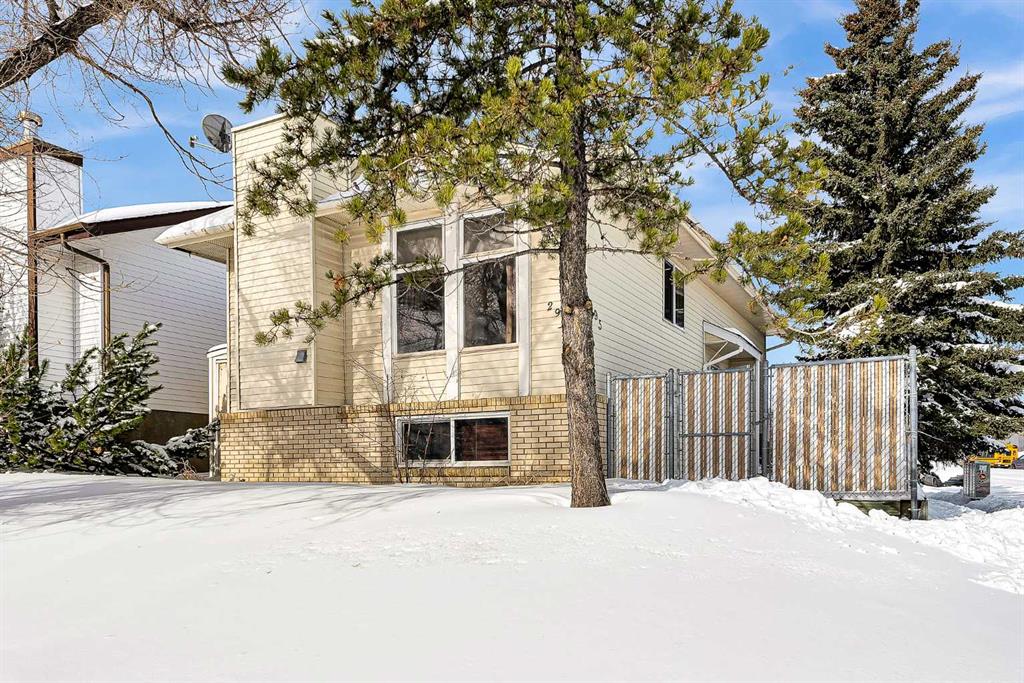 295 Edgepark Boulevard NW, Calgary, Alberta, T3A4K4