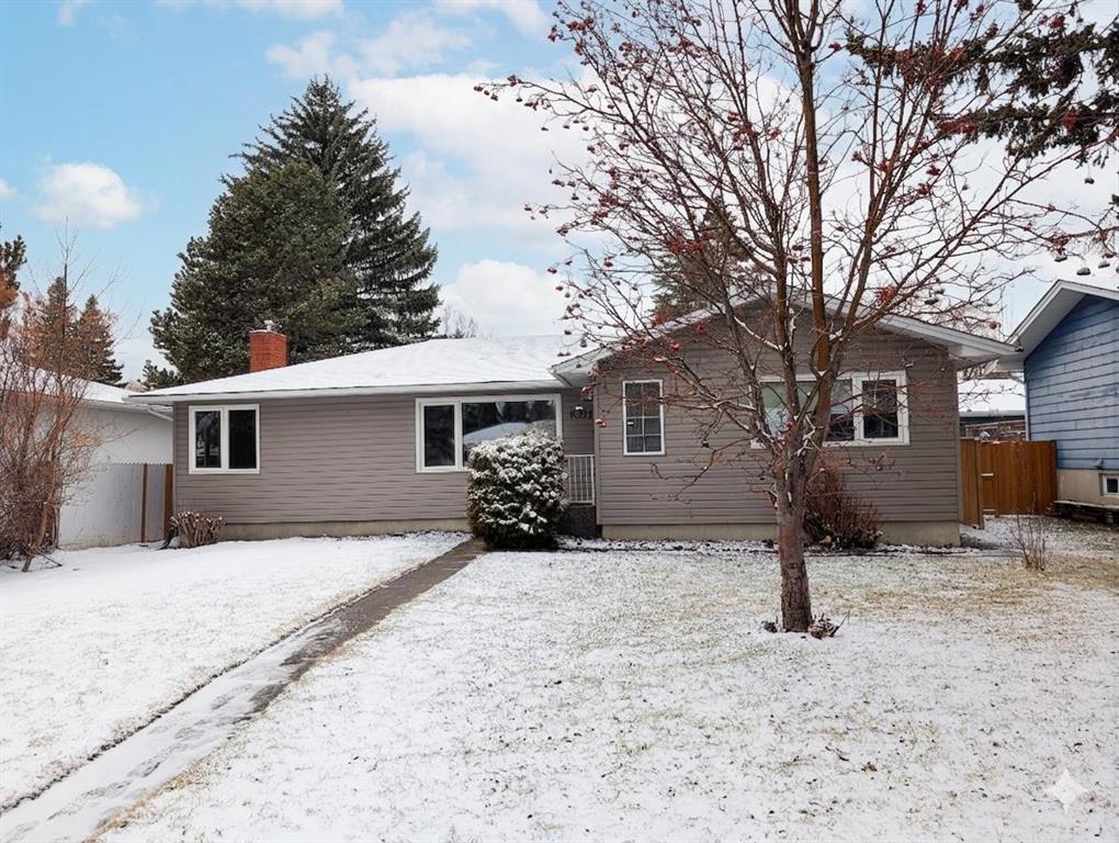 8327 11 Street SW, Calgary, Alberta, T2V1N7