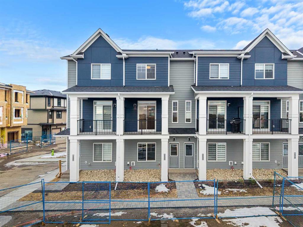 #132 285 CHELSEA Court, Chestermere, Alberta, T1X 2W7