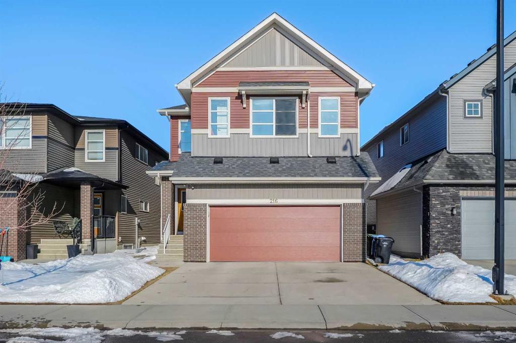 216 Carringvue Manor NW, Calgary, Alberta, T3P 0W3
