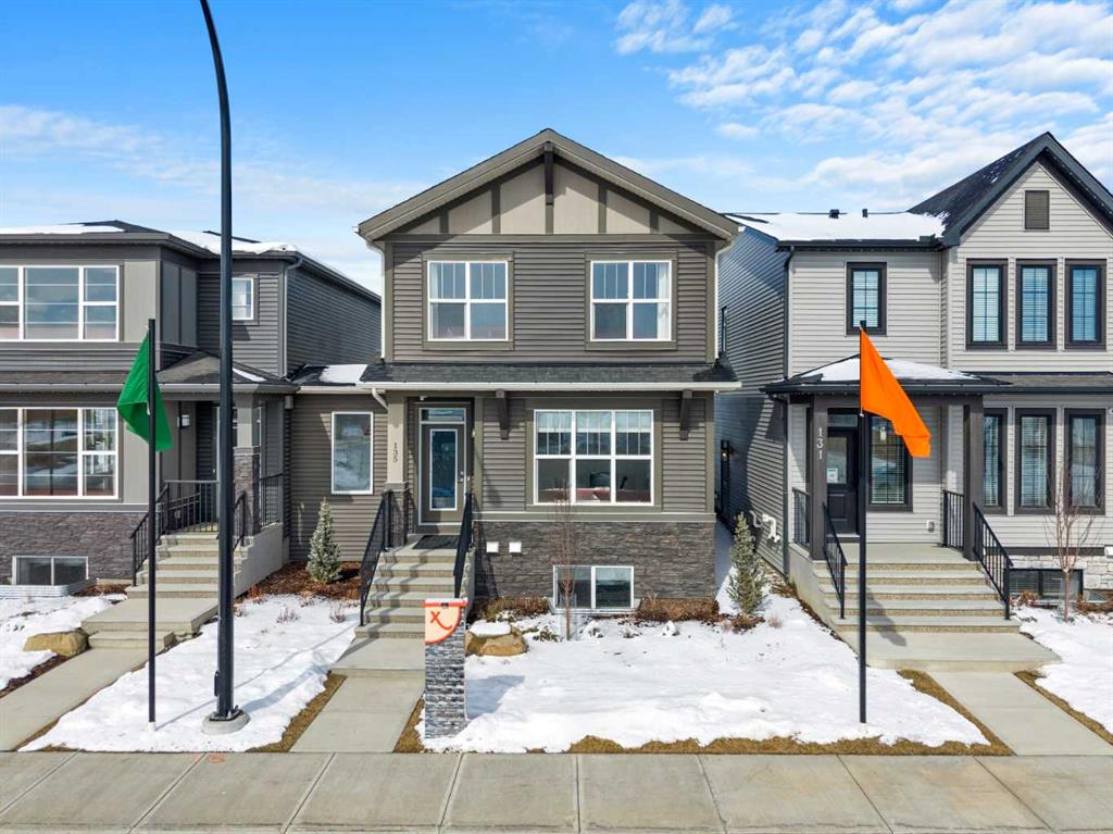 135 Huxland Road, Calgary, Alberta, T2A 5Z9