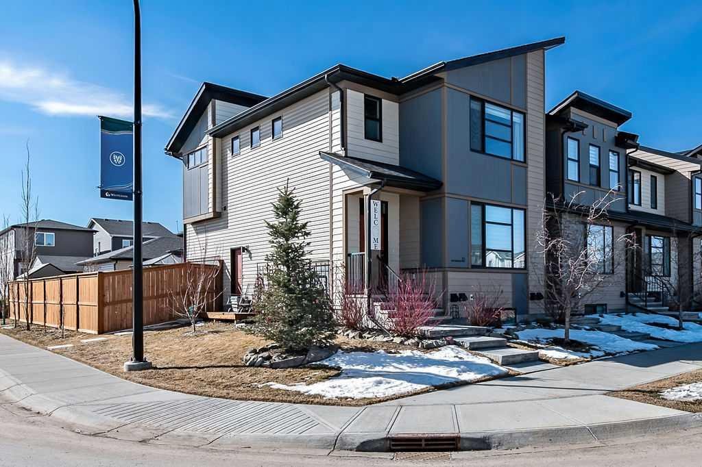 91 Wolf Hollow Park SE, Calgary, Alberta, T2X 4M8