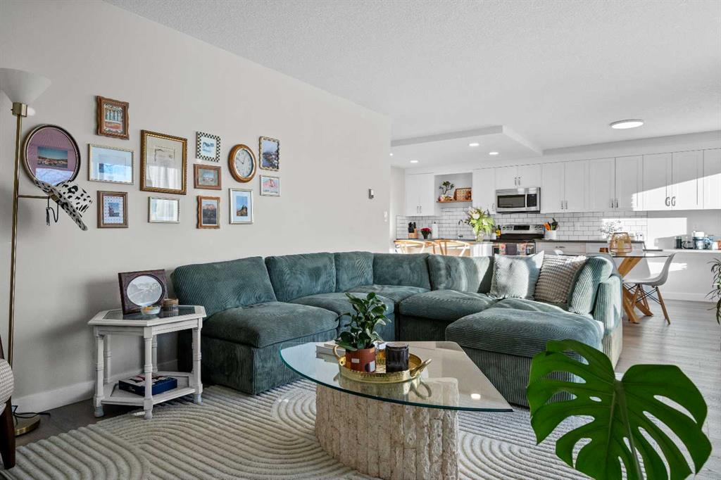 #201 1208 14 Avenue SW, Calgary, Alberta, T3C 0V9