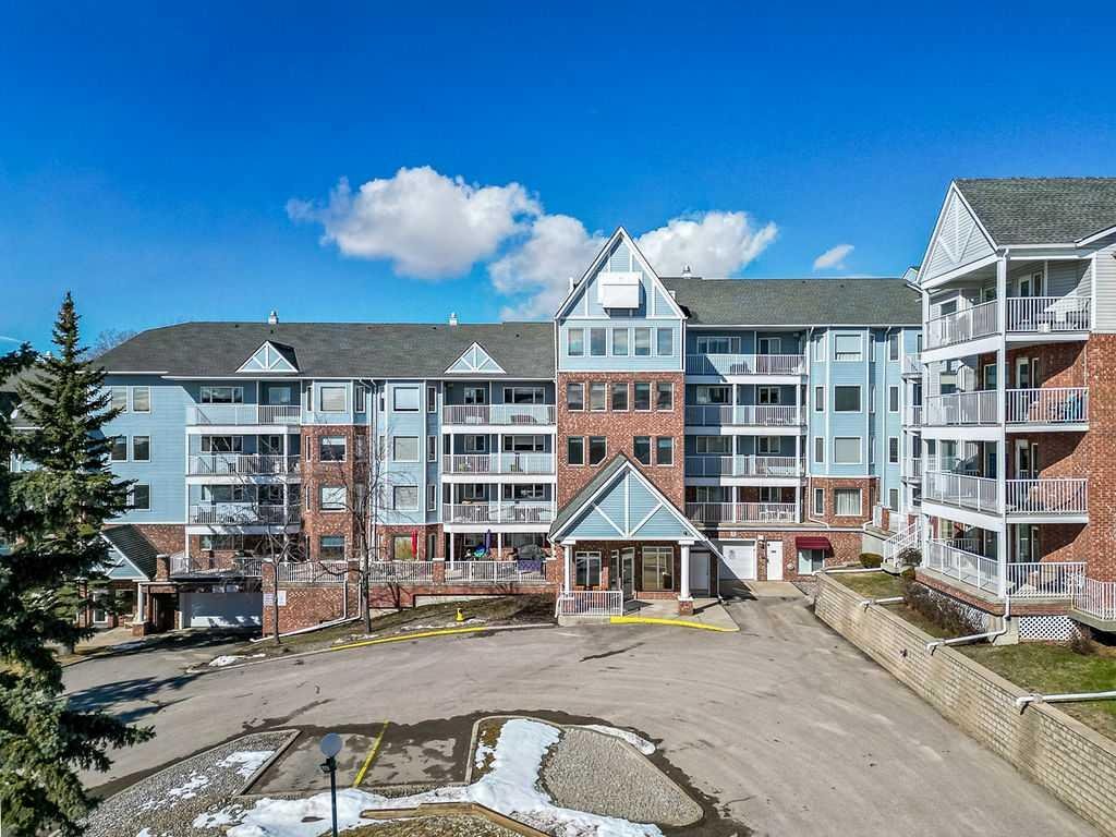 3212 Hawksbrow Point NW, Calgary, Alberta, T3G 4C9