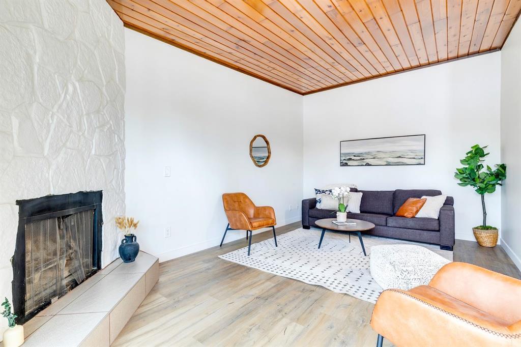 #F 1415 44 Street SE, Calgary, Alberta, T2A 5E6