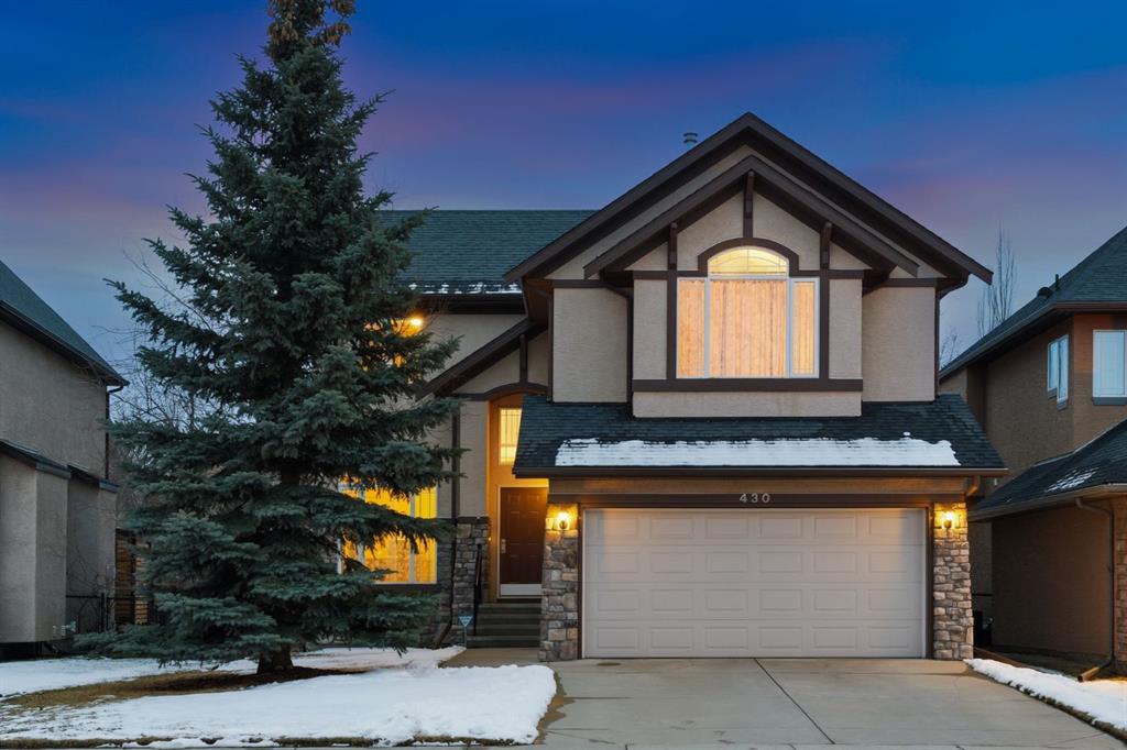 430 Discovery Ridge Boulevard SW, Calgary, Alberta, T3H 5T7