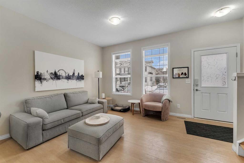 #1002 1001 8 Street NW, Airdrie, Alberta, T4B0W3