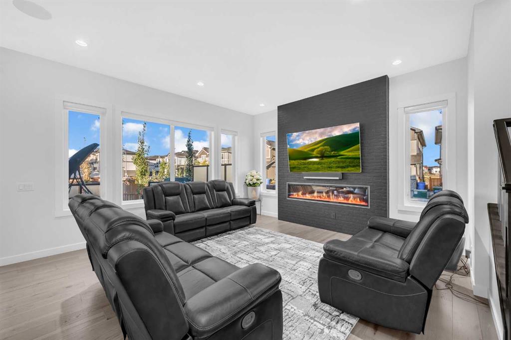 134 Corner Meadows Common NE, Calgary, Alberta, T3N 1J7