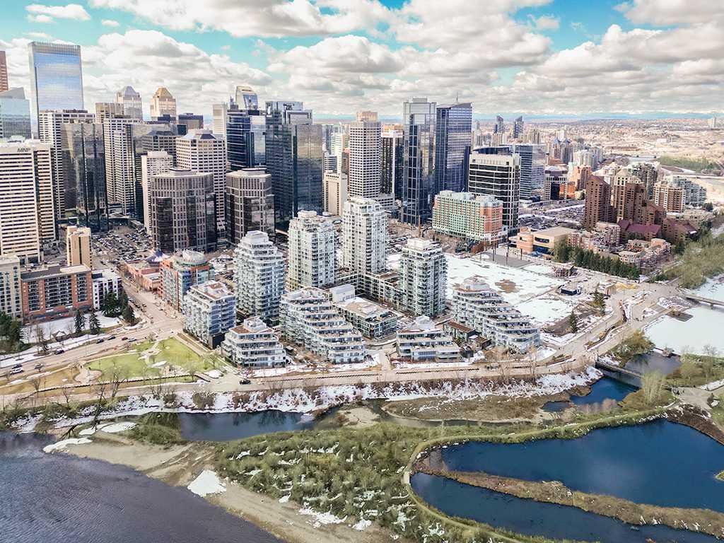 #1102 128 2 Street SW, Calgary, Alberta, T2P 0S7