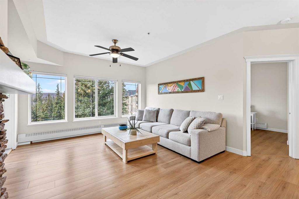 #519 10 Discovery Ridge Close SW, Calgary, Alberta, T3H 5X3