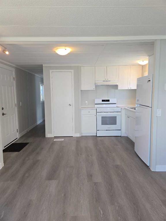 #334 6220 17 Avenue SE, Calgary, Alberta, T2A 0W6