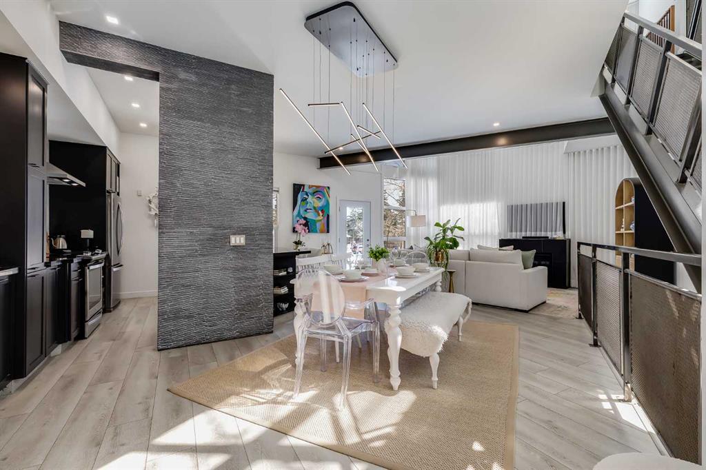 #304 1212 13 Street SE, Calgary, Alberta, T2G 5R3