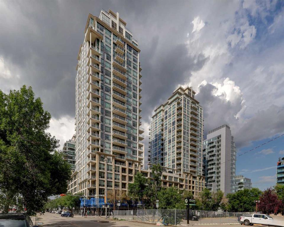 #246 222 Riverfront Avenue SW, Calgary, Alberta, T2P0X2