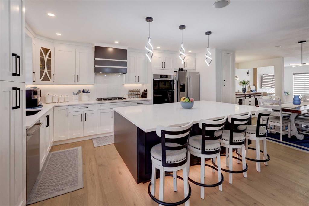 4620 30 Avenue SW, Calgary, Alberta, T3E 0T9