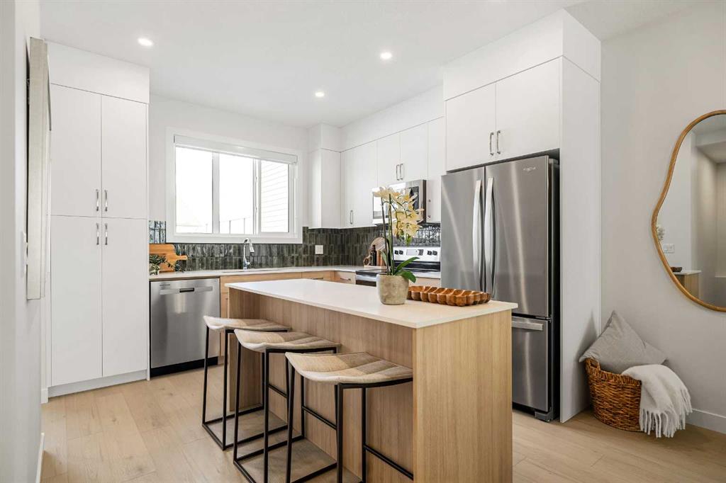 14438 15 Street NE, Calgary, Alberta, T3P 2T1