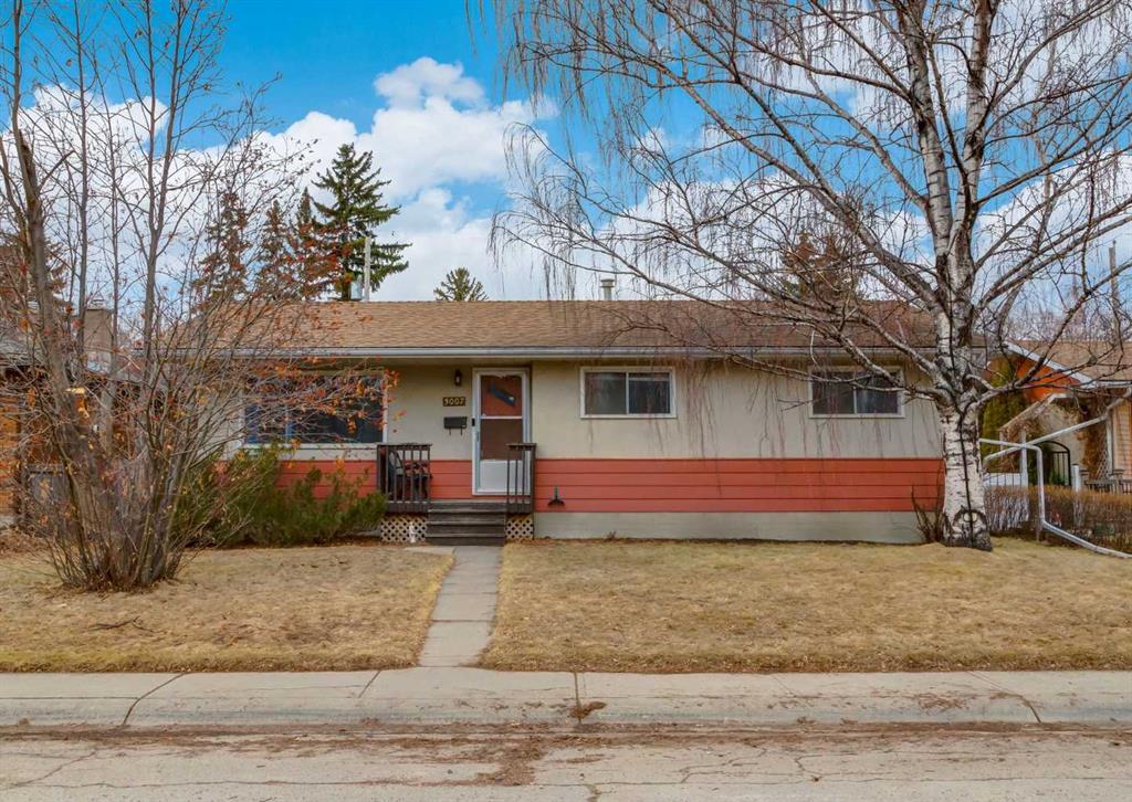 3007 Beil Avenue NW, Calgary, Alberta, T2L 1K6