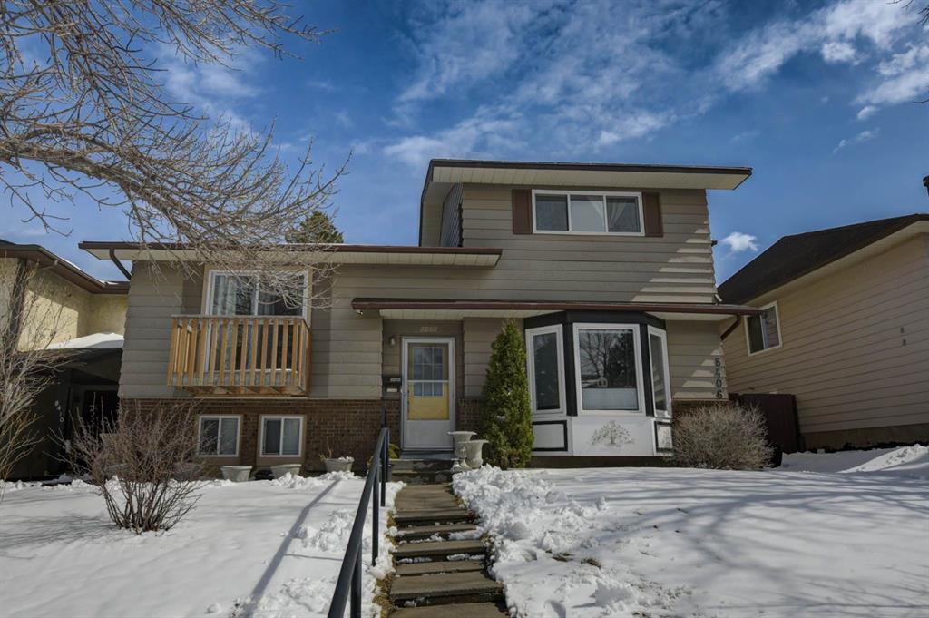 8408 Berkley Road NW, Calgary, Alberta, T3K 1B4