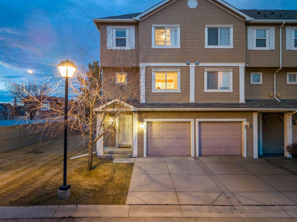 53 Copperfield Court SE, Calgary, Alberta, T2Z 4Z3