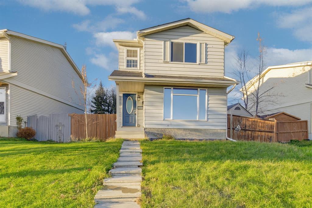 171 Erin Woods Drive SE, Calgary, Alberta, T2B 2V7