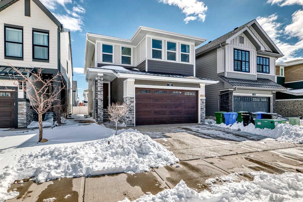 16 West Grove Link SW, Calgary, Alberta, T3H 6E3