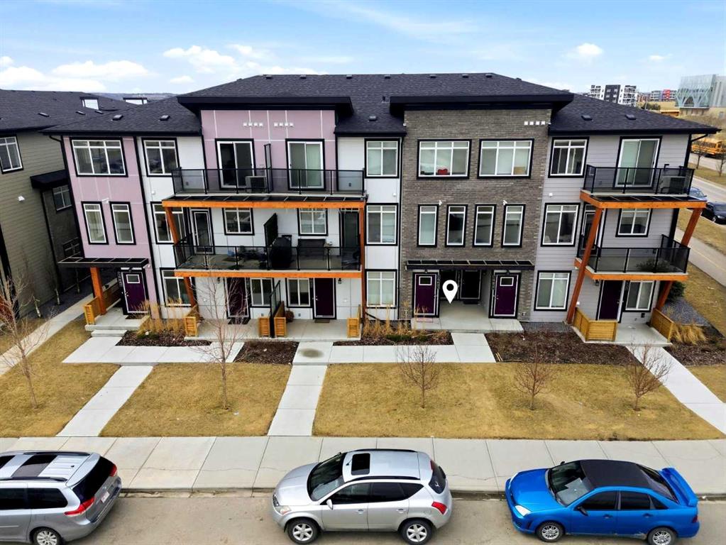 19641 48 Street SE, Calgary, Alberta, T2Z 0B1