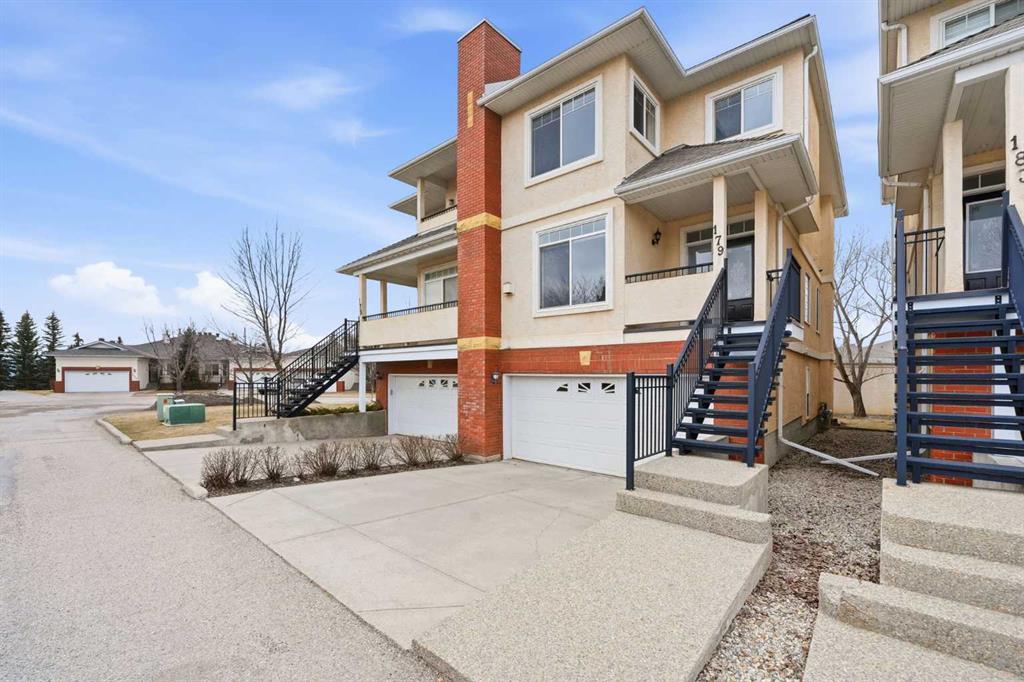 179 Sierra Morena Landing SW, Calgary, Alberta, T3H 4K3